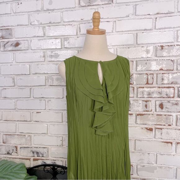 Argenti Spring Green Pleated Ruffle Bust Sleeveless Keyhole Midi Maxi Dress 4 - Picture 2 of 10